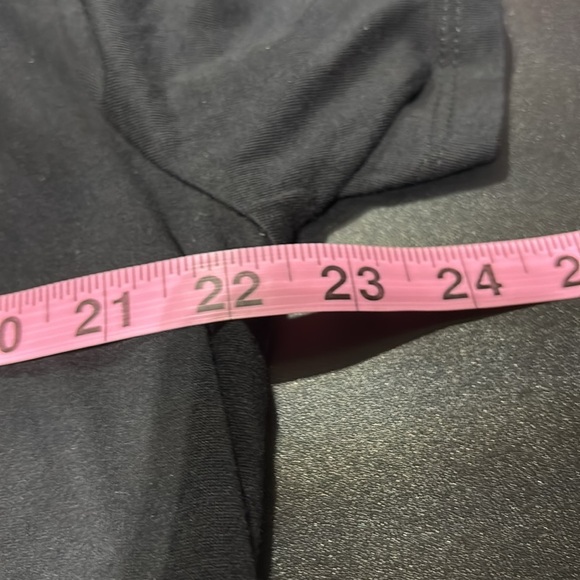 Maurice’s It’s Just A Bunch Of Hocus Pocus, stretch cotton short sleeve crewneck - Picture 8 of 9